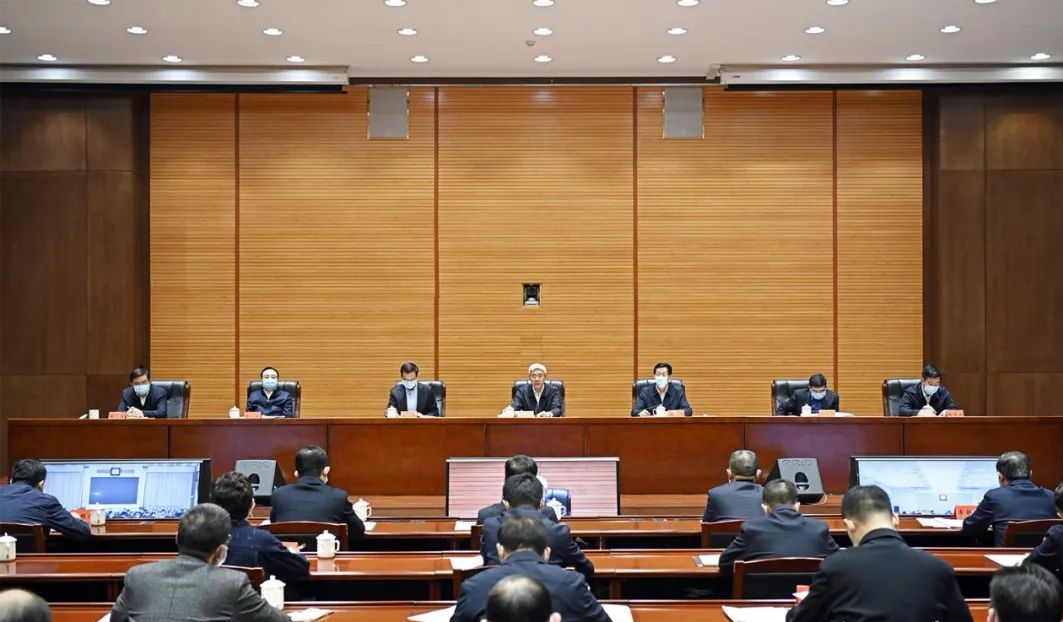 尹弘强调 巩固深化教育整顿成果 推进全面从严管党治警 努力开创全省政法队伍建设和政法工作崭新局面