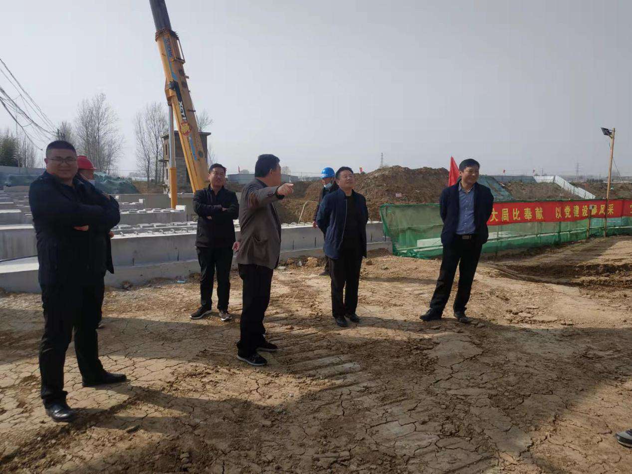 山东省临沂市建设工程管理处到兰陵县水利局督导涝洼地治理工作
