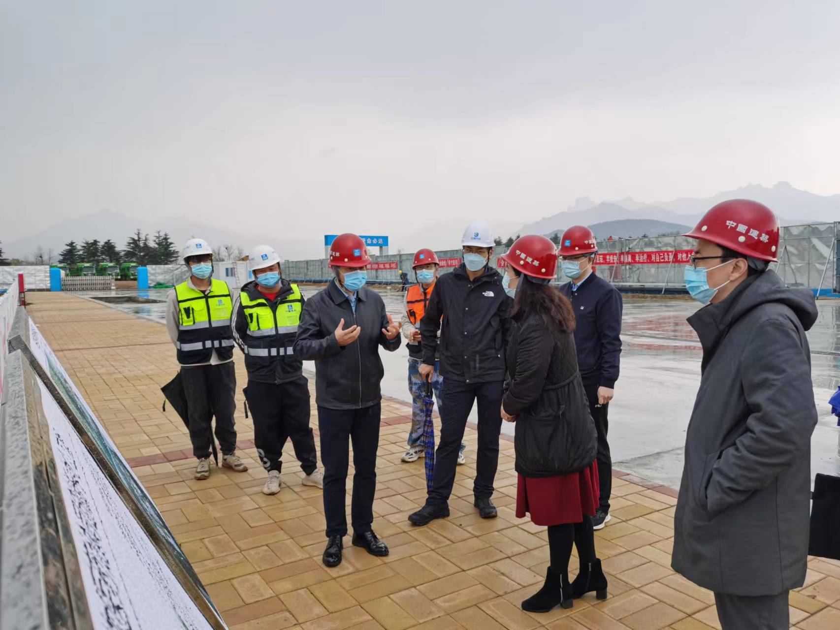 青岛市海洋发展局实地调研海洋重点项目建设根据“作风能力提升年”活动“大调研”工作安排，