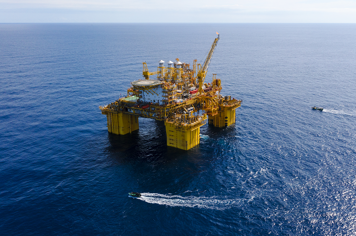 以中国速度、中国精度，锻造深海大国重器  “深海一号”建造项目组荣获“全国工人先锋号”