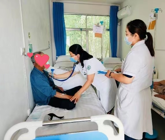 青岛西海岸新区第五人民医院医疗延伸服务区广受基层群众欢迎