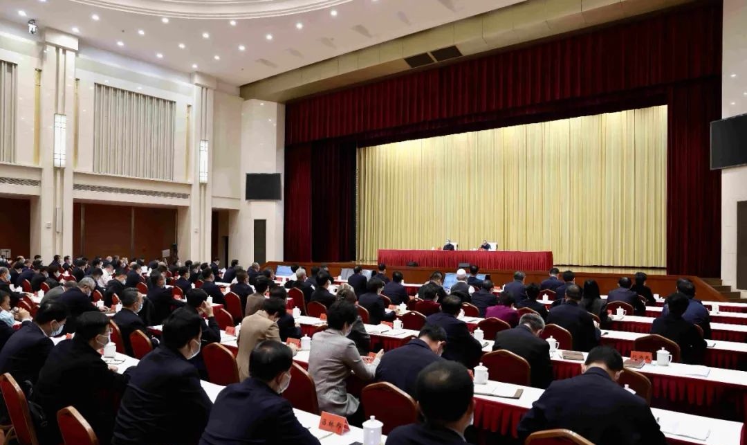 中央宣讲团在甘宣讲党的二十大精神 尹弘主持 张来明作报告 任振鹤出席