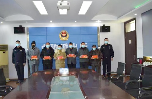 江苏盐城大丰白驹镇：召开见义勇为新年慰问座谈会