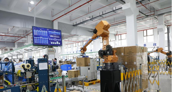 盐城滨海：开足马力忙生产 奋战首季开门红