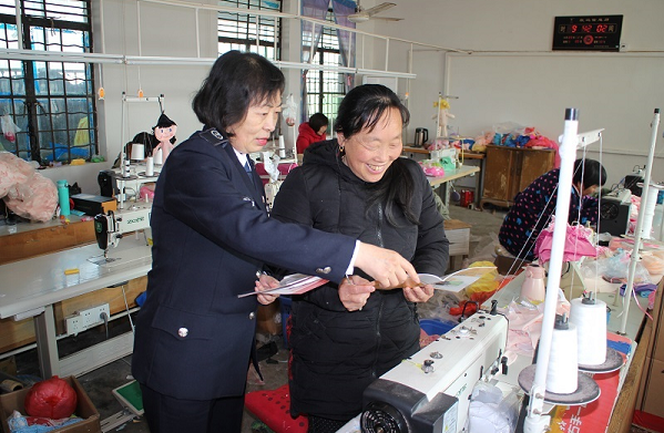 江苏盐城大丰区白驹镇：冬训巾帼说 凝聚“她”力量