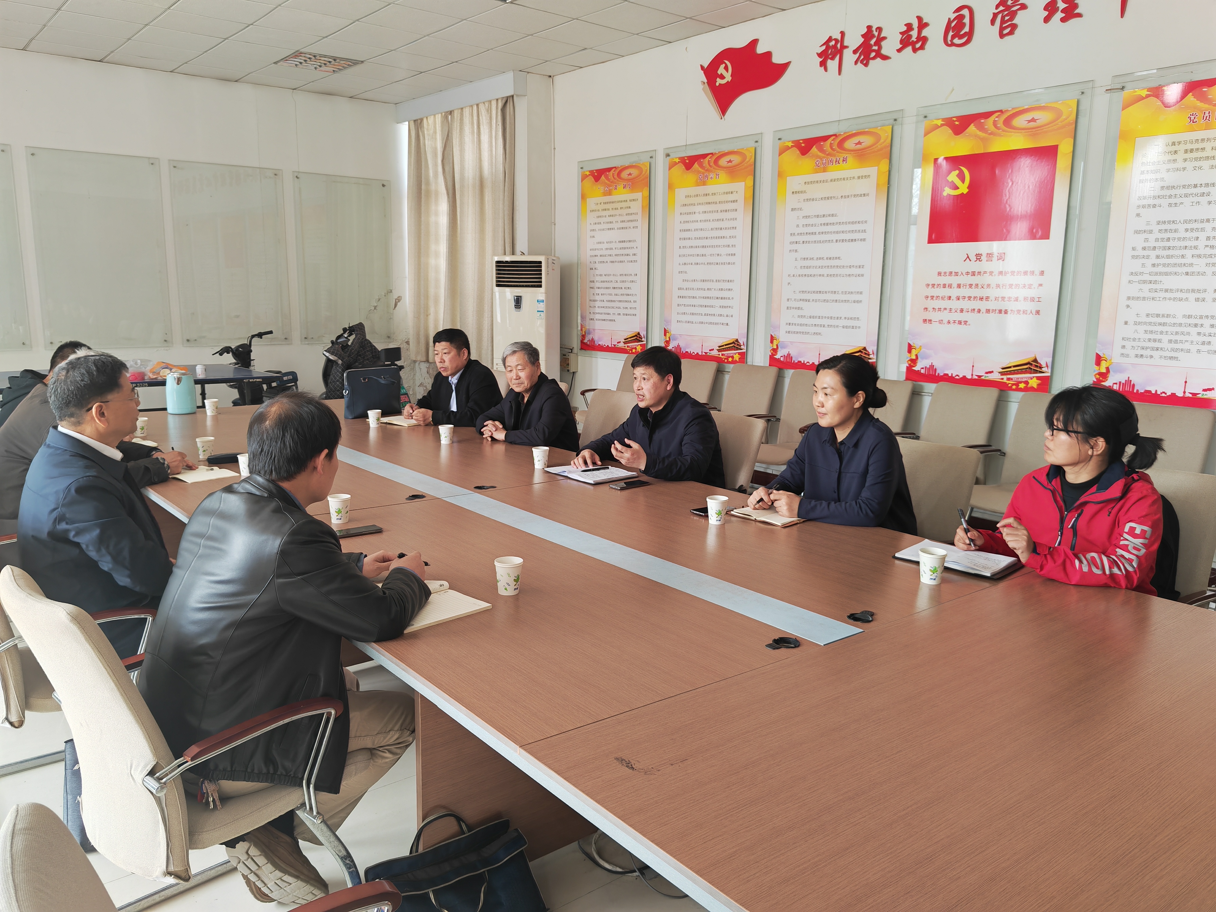 构建校企合作新格局，赋能农场种业发展