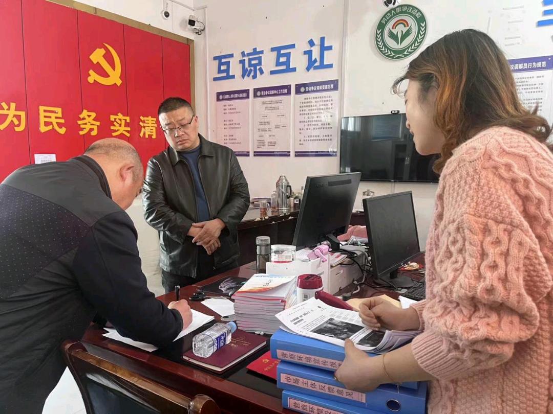 河南内乡桃溪镇：“回头看”推动市场主体满意度提升“向前进”