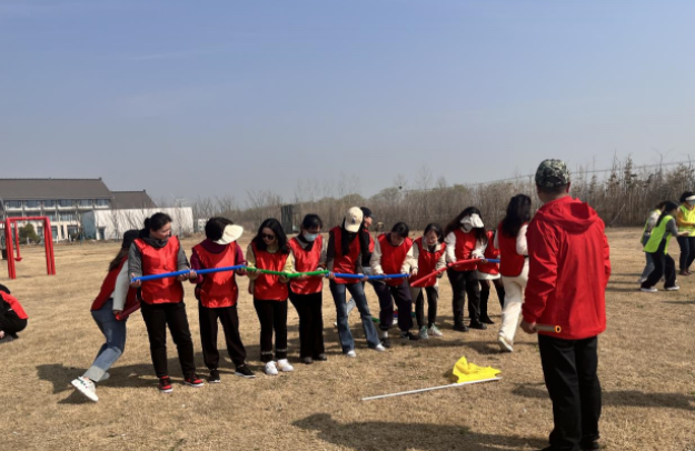 展风采、鼓斗志！盐城亭湖新洋街道开展妇女节户外拓展活动