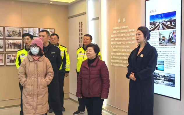 盐城大丰区交警草堰中队组织开展“警属进警营”活动