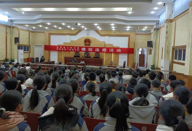 盐城射阳：十万学子 相见法庭内外