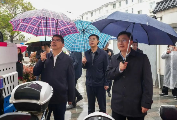 江苏盐城市纪委监委调研督导全市物管专项整治工作