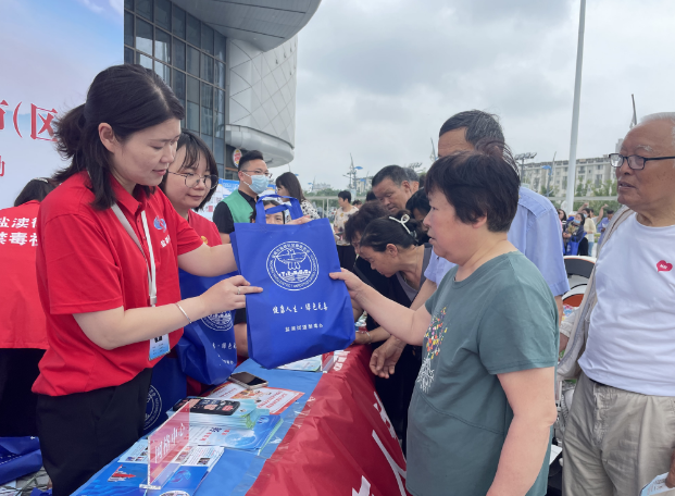 江苏盐城盐都区盐渎街道开展系列活动筑“防毒墙”