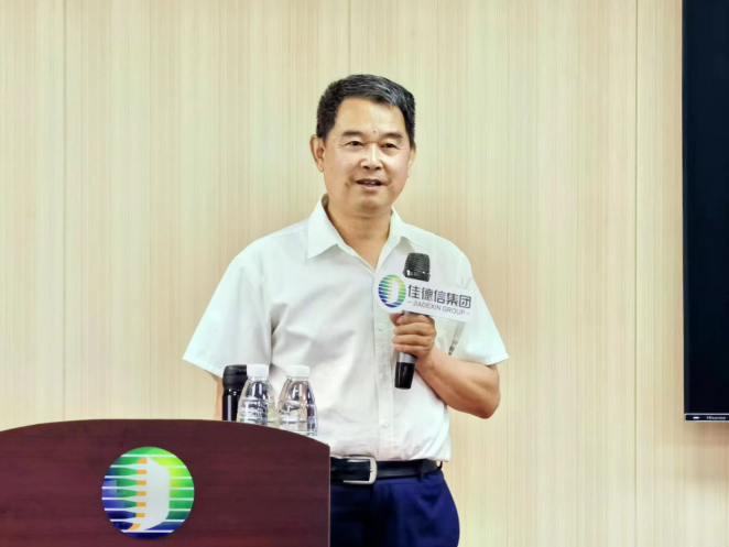 青岛市社会科学院张树枫教授“ 早期青岛城市定位与发展”讲座受欢迎