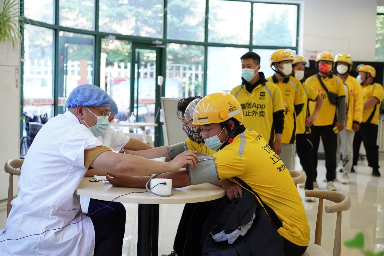 青岛西海岸新区辛安街道打好“三张牌”，推动“红帆支部”三个服务提质增效