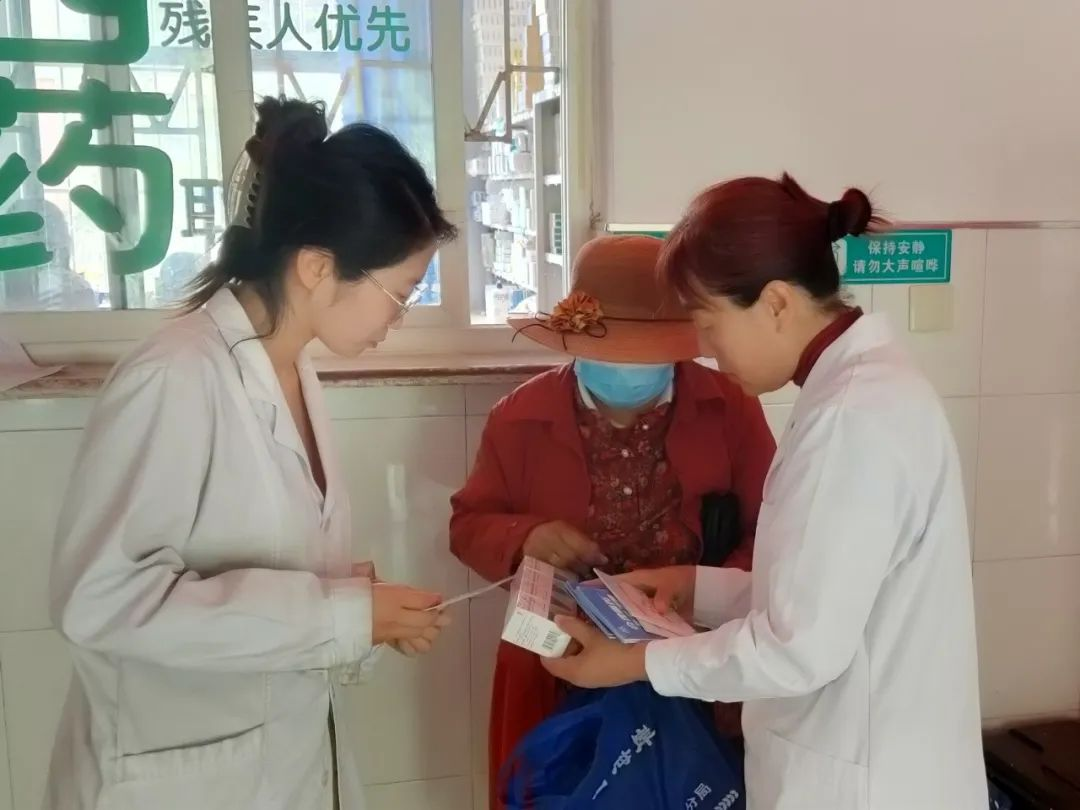 青岛市黄岛区六汪中心卫生院：禁毒宣传不停歇。防毒意识入人心