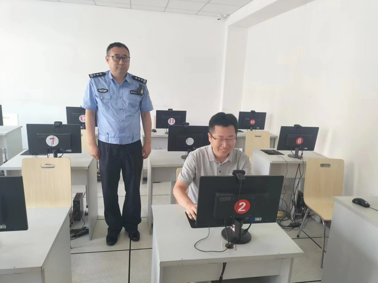 青岛市崂山分局交警大队车辆管理所  用“四心”正确应对群众投诉