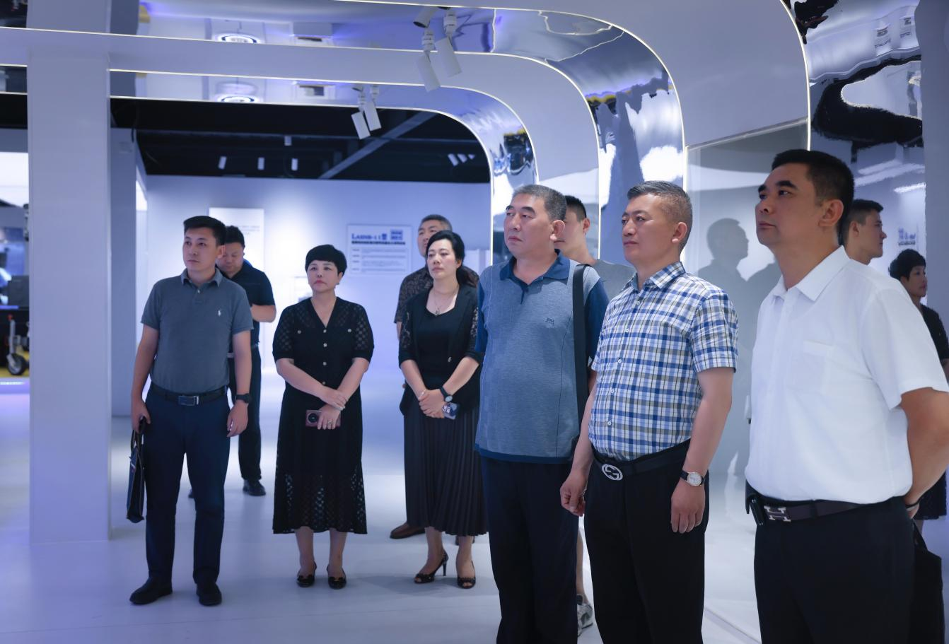 青岛市人民防空协会走访山东鑫威科技有限公司  深研鑫威创新路，共拓人防新征程