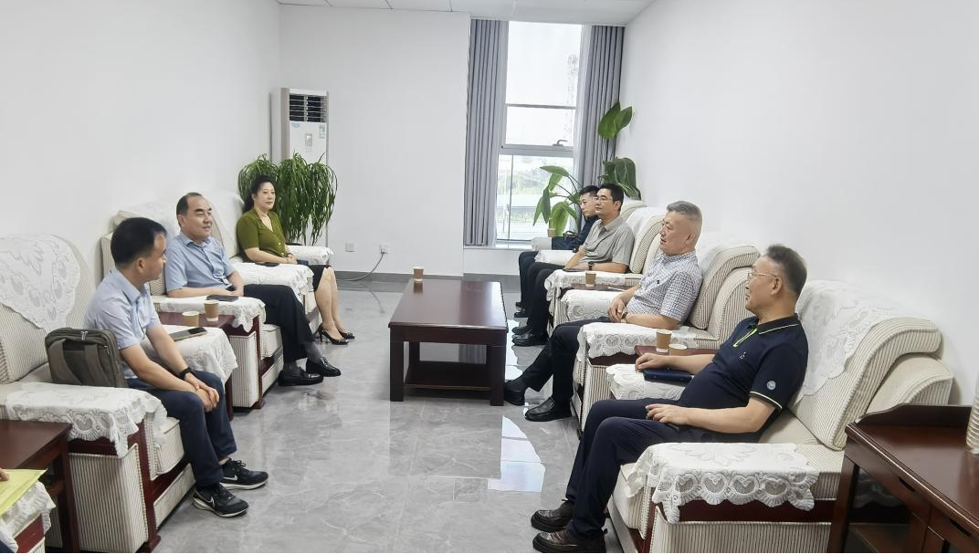 青岛市人民防空协会 赴聊城市铁路机场投资发展集团有限公司  开展学研交流活动