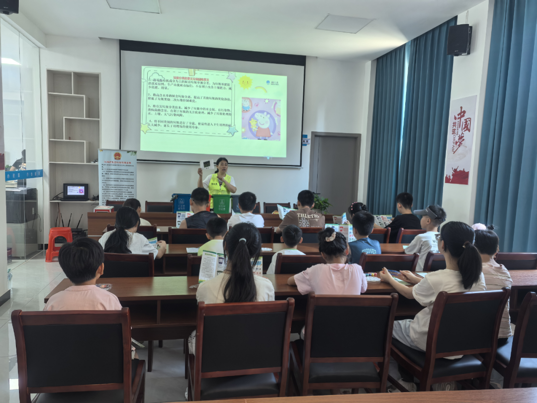 江西奉新：为民办实事 服务解民忧