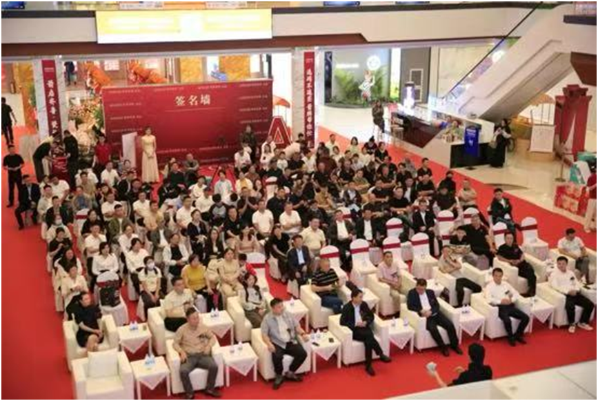 山东枣庄箭牌瓷砖红星美凯龙旗舰店盛大启幕