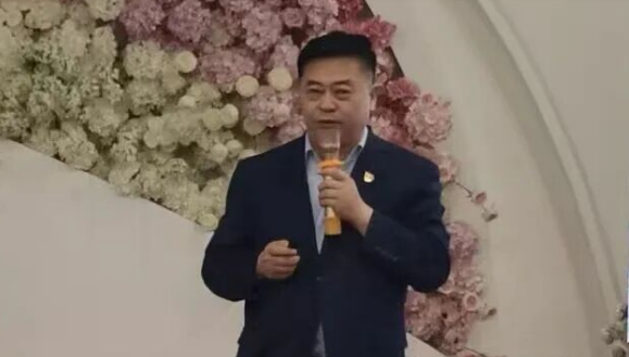 金秋送爽聚良友  智库赋能促民企 ——青岛民营中小企业家互助协会智库专家迎国庆中秋联谊会