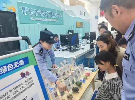 山东青岛崂山公安开启秋季“护航”模式 奏响“平安三重奏