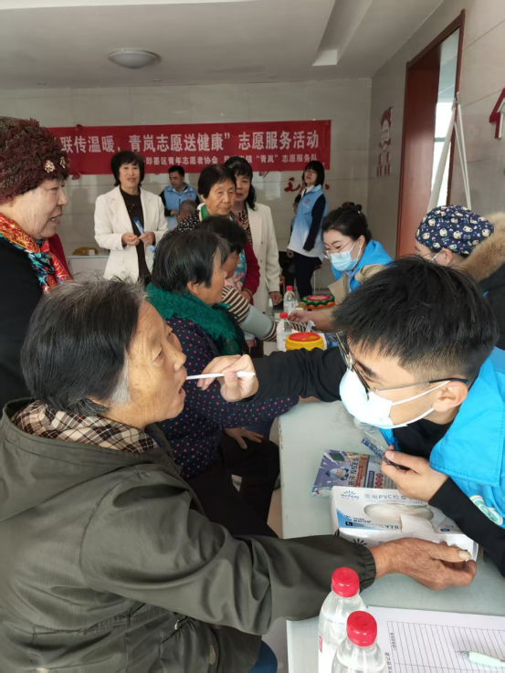 青岛即墨段泊岚镇：党建引领精准救助 “浩然同心”温暖民心