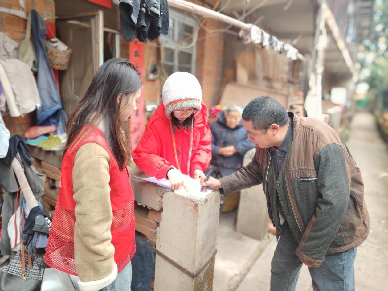 江西奉新：上门回访 暖心关怀