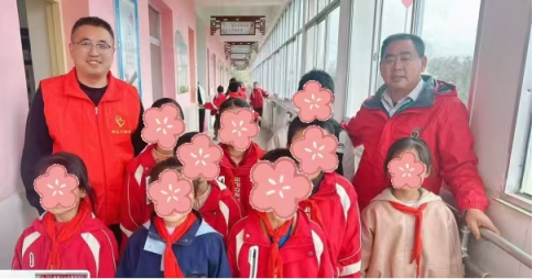 十年公益路，老兵赤心暖山河——青岛慈善故事与爱同行